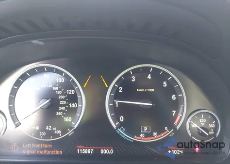 2015 BMW X3 xDrive28I z USA, uszkodzony, nr VIN 5UXWX9C58F0D52464